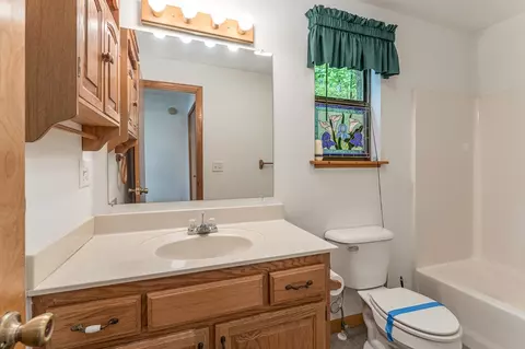 Bath - 425 Boyd Ridge Dr, Murphy, NC 28906 photo 1 of 3