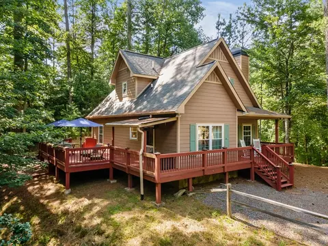 611 Monocle Dr, Ellijay, GA 30540