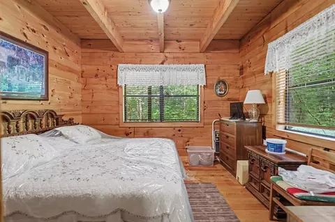 Bedroom - 185 Falling Waters Ln, Murphy, NC 28906 photo 1 of 5