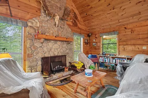 Living - 185 Falling Waters Ln, Murphy, NC 28906 photo 1 of 1