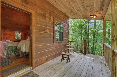 Exterior - 185 Falling Waters Ln, Murphy, NC 28906 photo 5 of 15