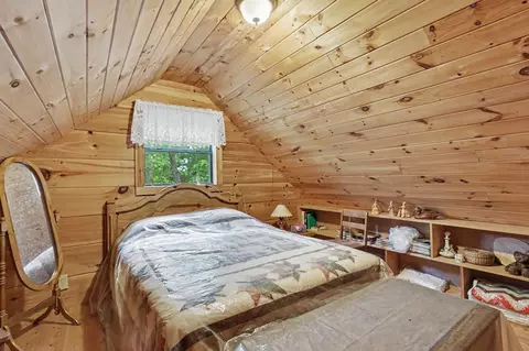 Bedroom - 185 Falling Waters Ln, Murphy, NC 28906 photo 5 of 5