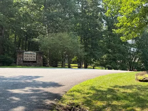 8 Mystic Rdg, Blairsville, GA 30512