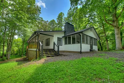 1779 Madola Rd, Epworth, GA 30541