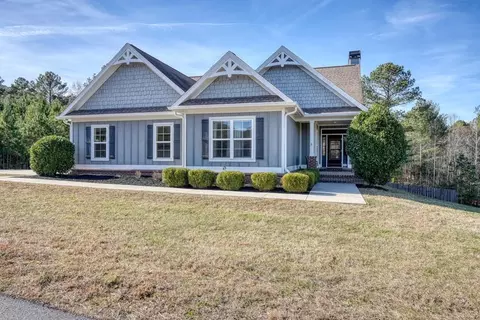 161 Loop Ln, Blairsville, GA 30512