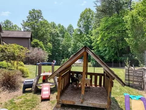 Exterior - 115 Dawsons Ln, Murphy, NC 28906 photo 15 of 32