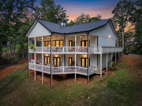 88 Talona Lake Ln, Ellijay, GA 30536