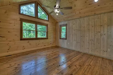 Bedroom - 2 Oak Crest Drive, Morganton, GA 30560 photo 3 of 7