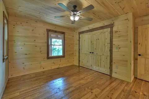Bedroom - 2 Oak Crest Drive, Morganton, GA 30560 photo 2 of 7