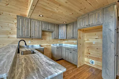 Kitchen - 2 Oak Crest Drive, Morganton, GA 30560 photo 1 of 5