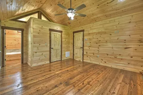 Bedroom - 2 Oak Crest Drive, Morganton, GA 30560 photo 6 of 7
