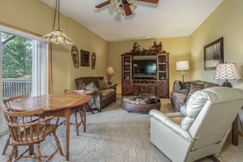 Living - 98 Dunrunnin Pt, Murphy, NC 28906 photo 3 of 3