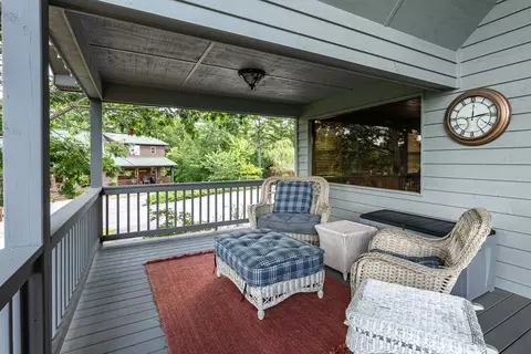 Exterior - 98 Dunrunnin Pt, Murphy, NC 28906 photo 3 of 12
