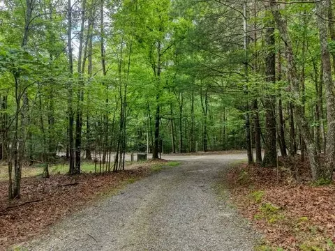 Exterior - 73 Sargent Dr, Murphy, NC 28906 photo 16 of 17