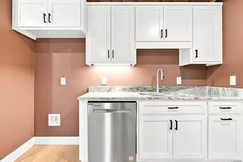 Kitchen - 318 E Second St, Blue Ridge, GA 30513 photo 6 of 6