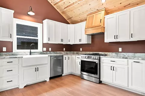 Kitchen - 318 E Second St, Blue Ridge, GA 30513 photo 4 of 6