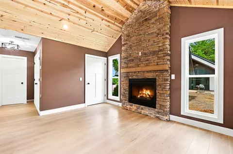 Living - 318 E Second St, Blue Ridge, GA 30513 photo 2 of 4