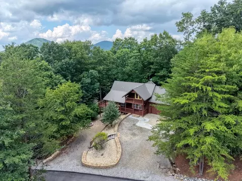276 Moon Shadow Trl, Blairsville, GA 30512