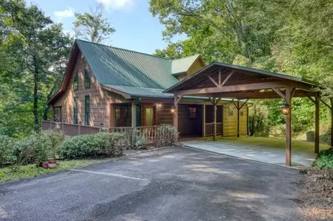 300 Chapman Ln, Blairsville, GA 30512