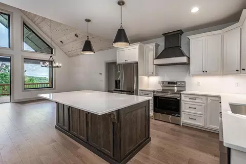 Kitchen - 22 Hudson Springs Ln, Murphy, NC 28906 photo 1 of 5