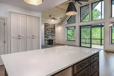 Kitchen - 22 Hudson Springs Ln, Murphy, NC 28906 photo 2 of 5