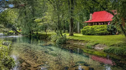 224 Dusty Bryson Dr, Suches, GA 30572