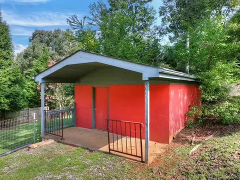 Exterior - 35 E Thomas Rd, Blue Ridge, GA 30513 photo 5 of 10