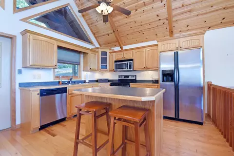 Kitchen - 120 Big Sky Dr, Murphy, NC 28906 photo 2 of 4
