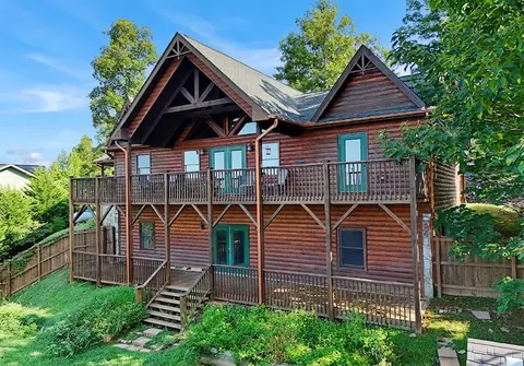 Exterior - 120 Big Sky Dr, Murphy, NC 28906 photo 6 of 23