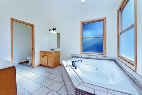 Bath - 120 Big Sky Dr, Murphy, NC 28906 photo 1 of 5