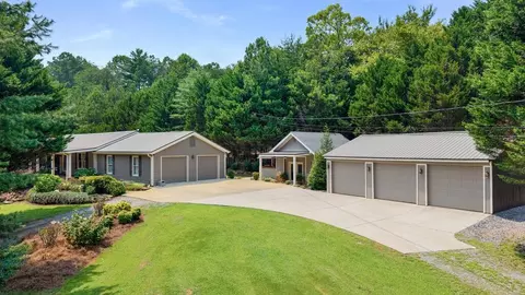 2064 Knight Rd, Ellijay, GA 30540