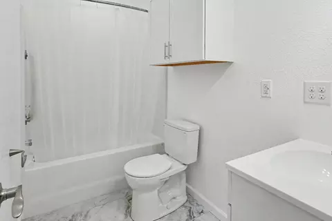 Bath - 155 Indian Passage Dr, Murphy, NC 28906 photo 7 of 8