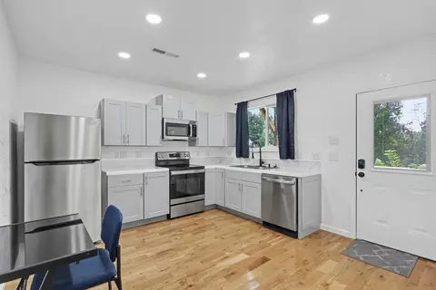 Kitchen - 155 Indian Passage Dr, Murphy, NC 28906 photo 3 of 5