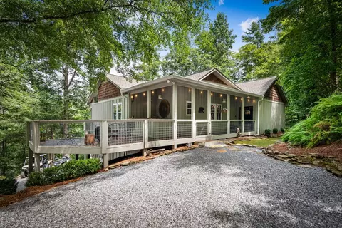 40 Varix Ct, Ellijay, GA 30540