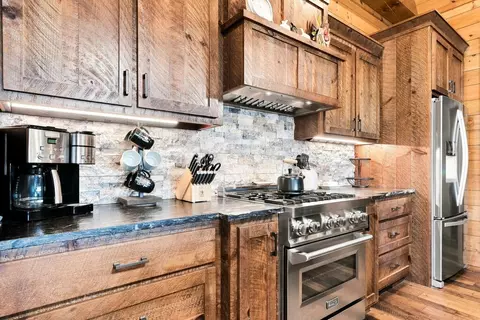 Kitchen - 1175 Wolfcreek Rd, Murphy, NC 28906 photo 2 of 4
