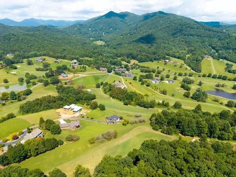 View/Area - 358 Licklog Rdg, Hayesville, NC 28904 photo 3 of 4