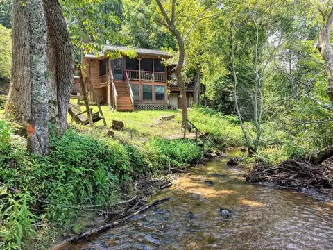 7429 Cassie Ln, Hiawassee, GA 30546