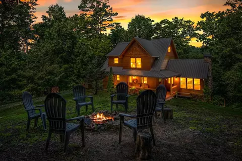 383 River Escape Dr, Ellijay, GA 30540