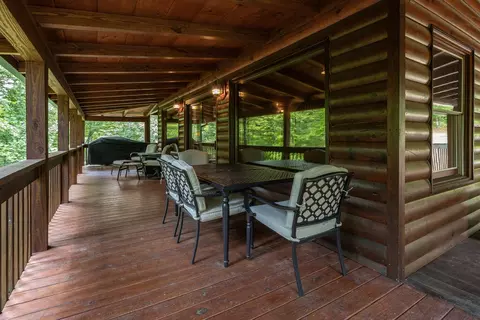 Exterior - 70 Snipe Ln, Murphy, NC 28906 photo 2 of 15