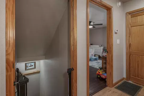 Entry Way - 70 Snipe Ln, Murphy, NC 28906 photo 2 of 2