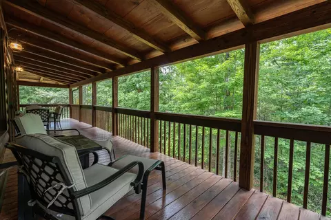 Exterior - 70 Snipe Ln, Murphy, NC 28906 photo 3 of 15