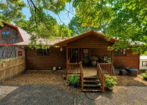4782 Squirrel Hunting Rd, Morganton, GA 30560