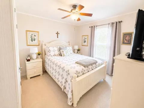 Bedroom - 350 Bobcat Ln, Warne, NC 28909 photo 3 of 4