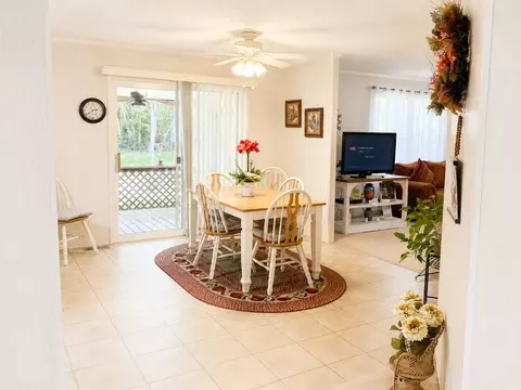 Dining - 350 Bobcat Ln, Warne, NC 28909 photo 1 of 2