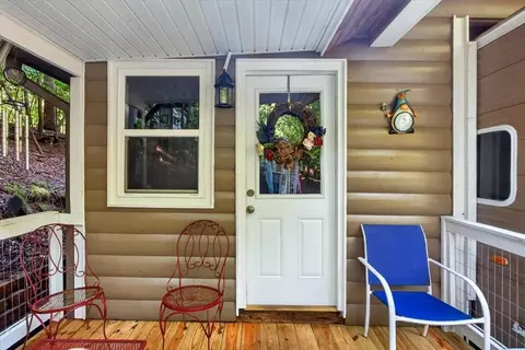 190 26th St, Ellijay, GA 30540