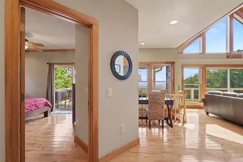 Entry Way - 575 Longview Dr, Hayesville, NC 28904 photo 2 of 4