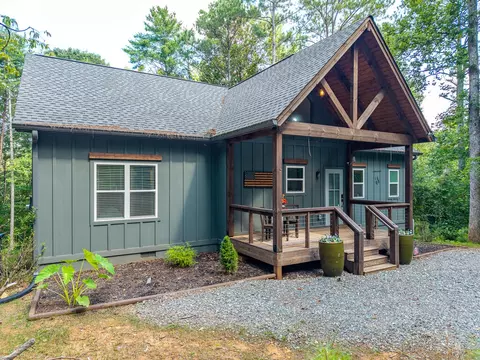152 Springwater Ct, Ellijay, GA 30540