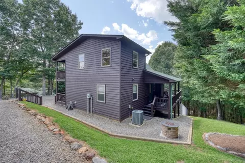 Exterior - 143 Lawrence Dr, Murphy, NC 28906 photo 6 of 30