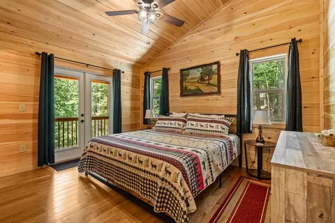 Bedroom - 26 Carrolls Rdg, Murphy, NC 28906 photo 3 of 5