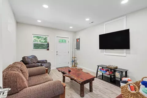 Living - 1105 Old Evans Rd, Murphy, NC 28906 photo 4 of 4